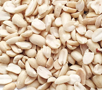BLANCHED PEANUTS – BOLD & SPLITS /الفول السوداني المقشر – الجريء والمنقسم