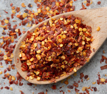 CRUSHED CHILLIES / PIZZA CHILLY FLAKES / الفلفل الحار المطحون / رقائق البيتزا بالفلفل الحار