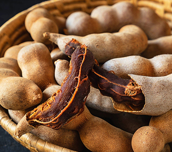 Tamarind with seeds but no or Less fibres / i.e Defibre Tamarind / ديفيبر تمر هندي